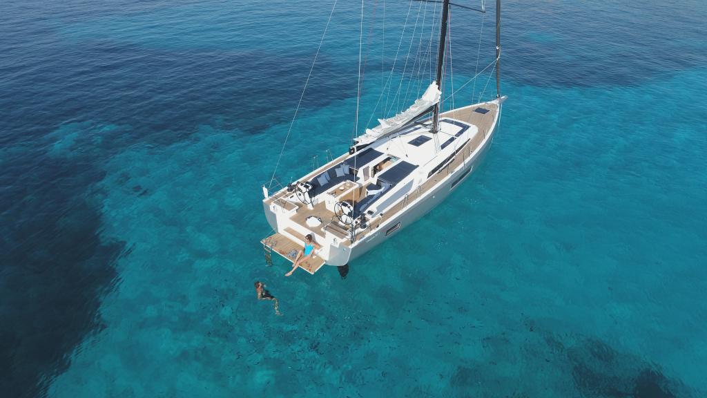 Beneteau Oceanis 51.1 Mooring 