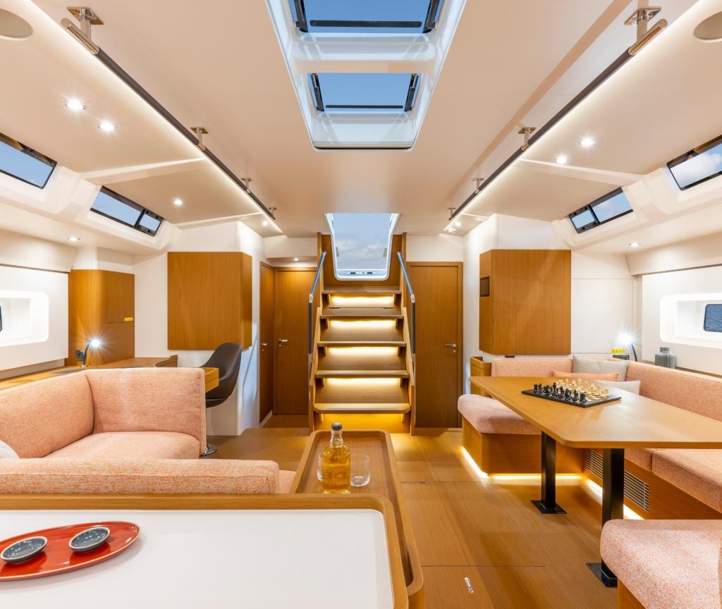 BENETEAU-SAILBOAT-FIRST-60-INTERIOR-DESIGN-01.jpg