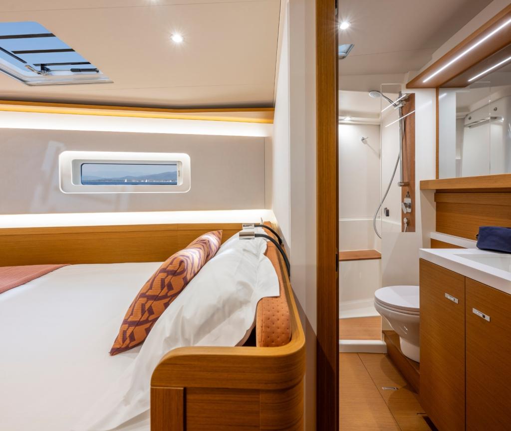 BENETEAU-SAILBOAT-FIRST-60-INTERIOR-DESIGN-11.jpg