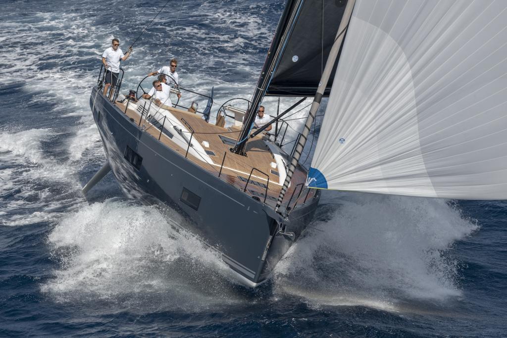 first_53_exterior_running_bow_action.jpg