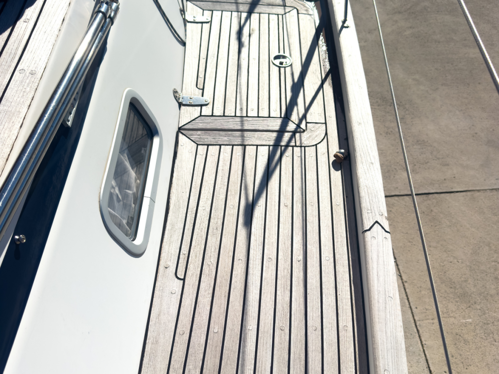 Hallberg-Rassy 42F